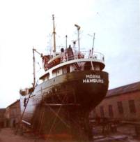 Moana in der Werft,sieht fast nach der Werft in Arnis aus &copy; E.Baumgart